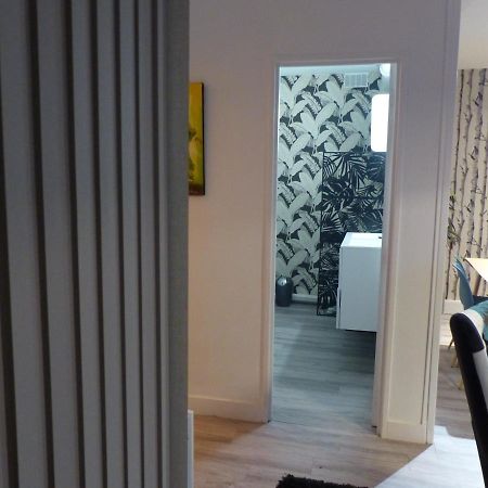 Grand Studio Confort Classe 3 Etoiles 罗什福尔 外观 照片