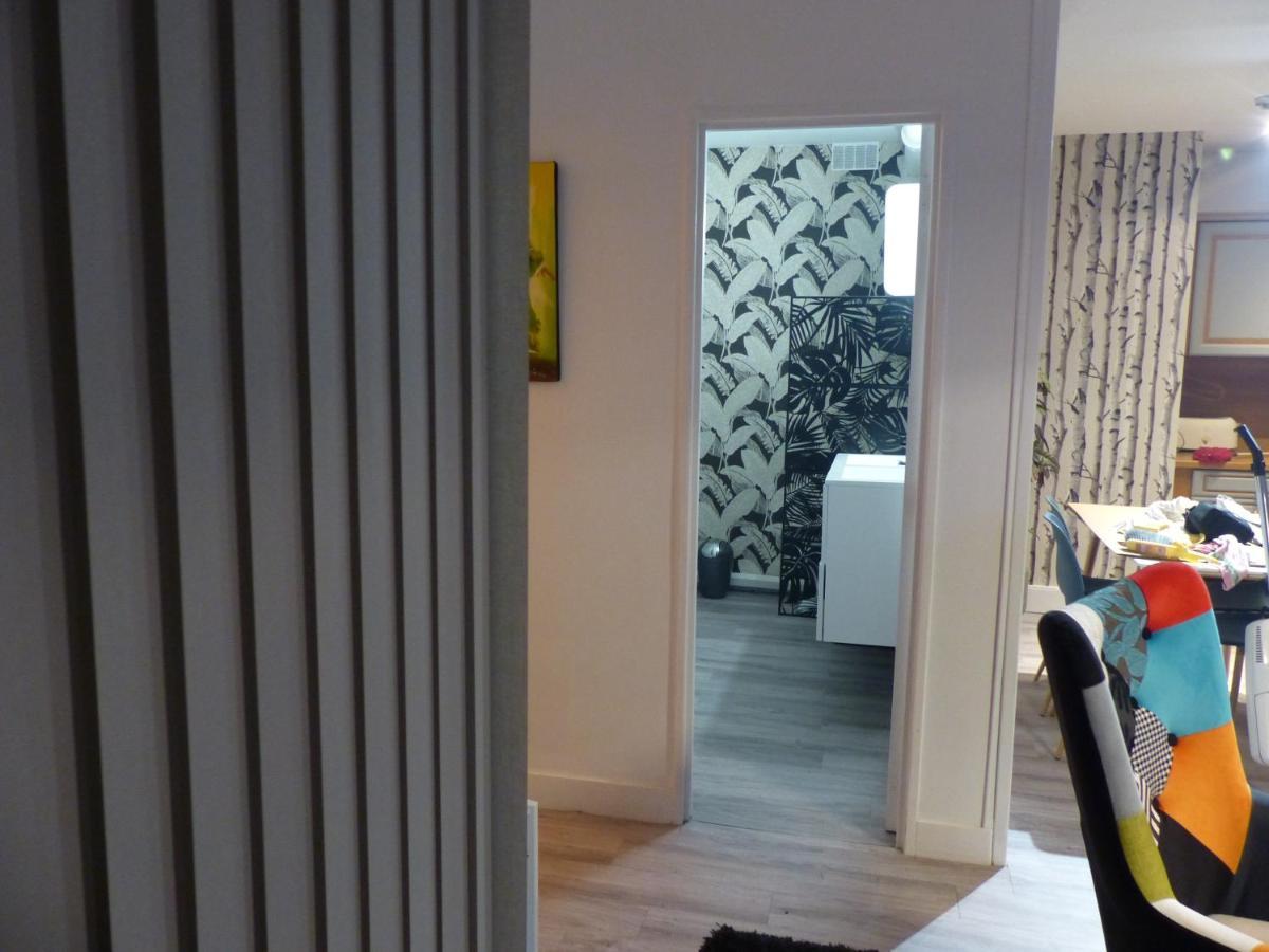 Grand Studio Confort Classe 3 Etoiles 罗什福尔 外观 照片