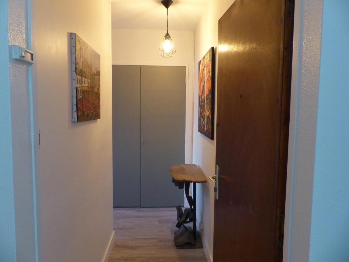 Grand Studio Confort Classe 3 Etoiles 罗什福尔 外观 照片