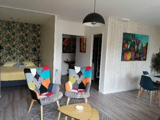 Grand Studio Confort Classe 3 Etoiles 罗什福尔 外观 照片